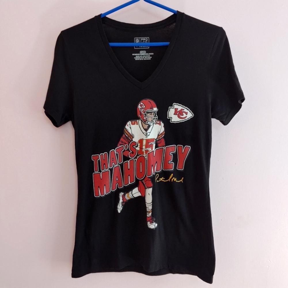 Pro Line/Fanatics Kansas City Chiefs Patrick Mahomes black T-shirt size small